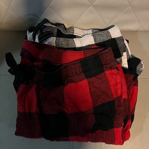Women’s Old Navy plaid joggers xxl
